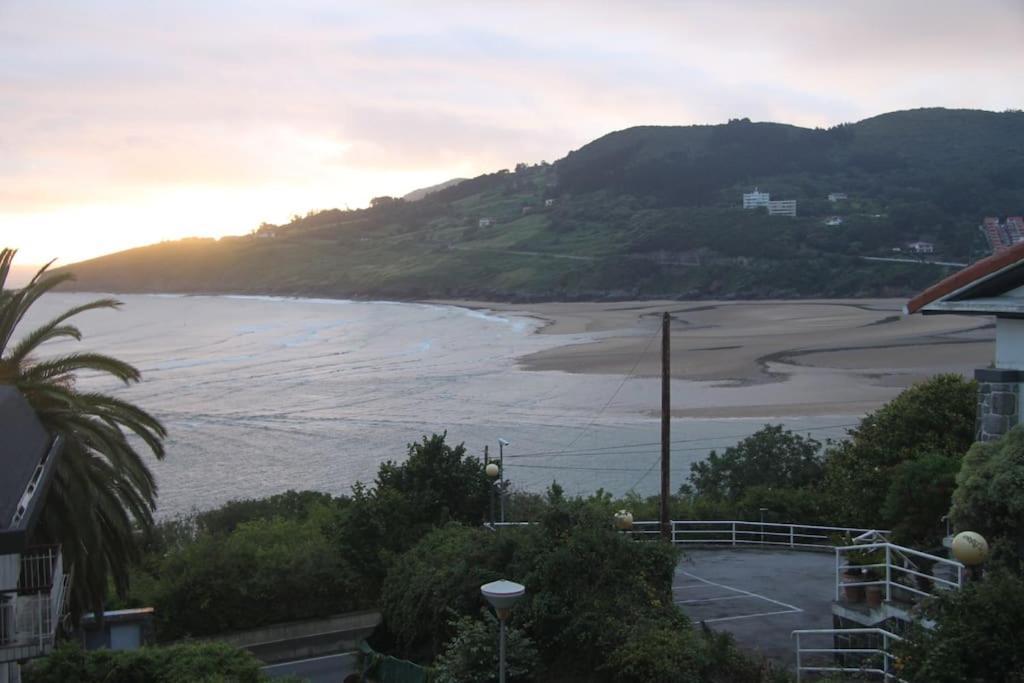 Kurtzieta Beach Mundaka Eksteriør billede